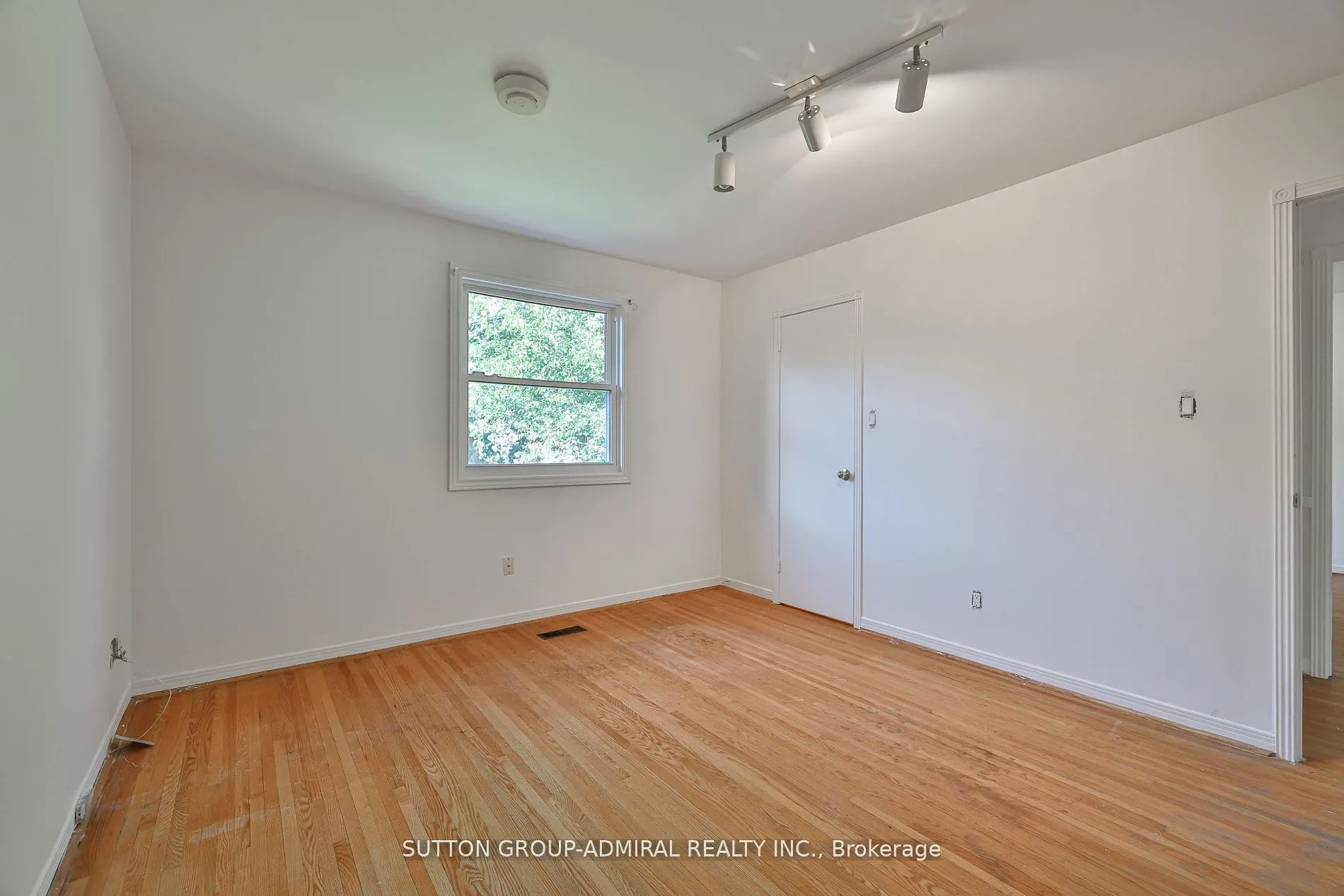 22 Cobblestone Drive