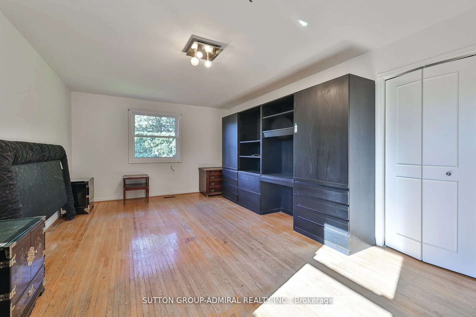 22 Cobblestone Drive