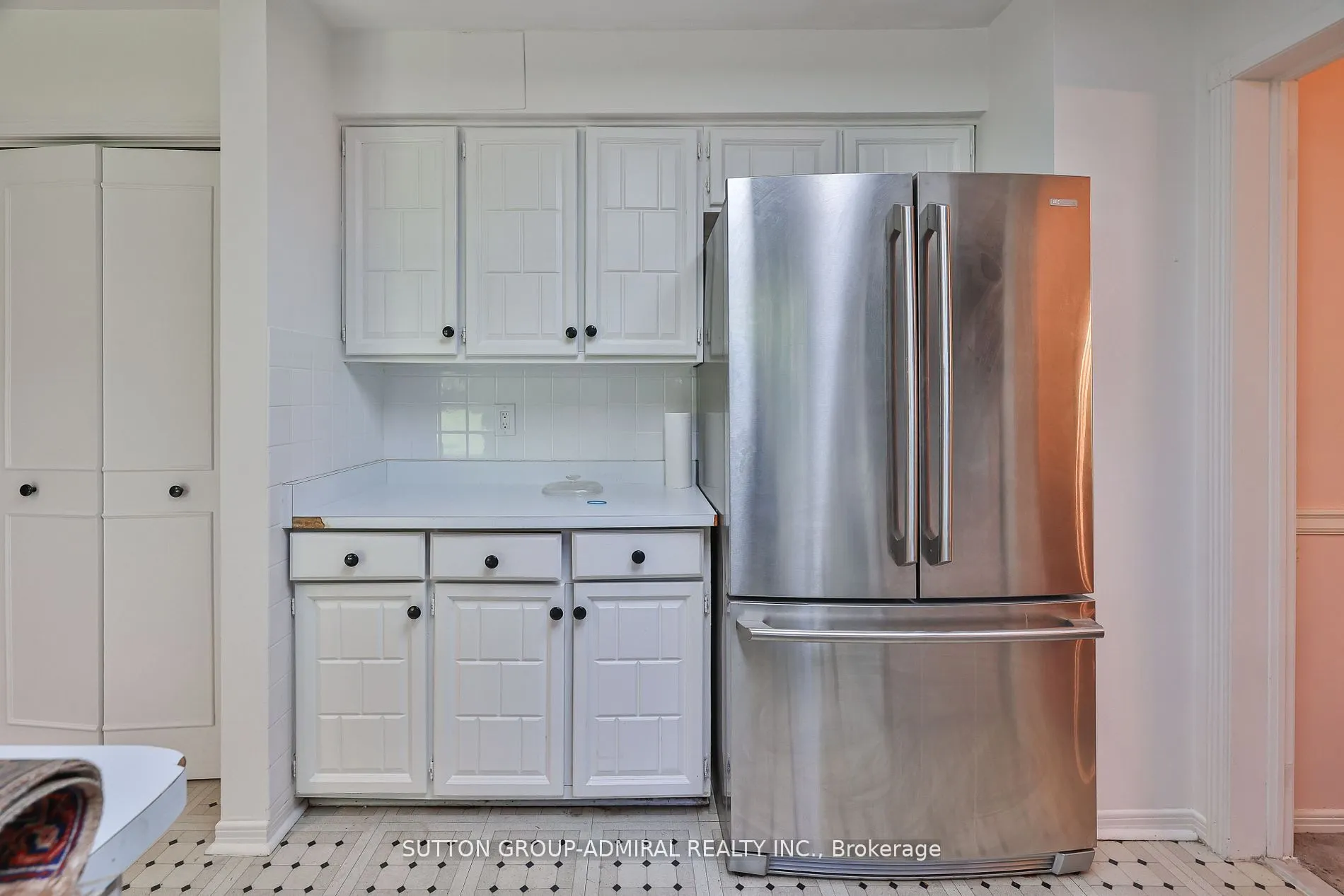 22 Cobblestone Drive