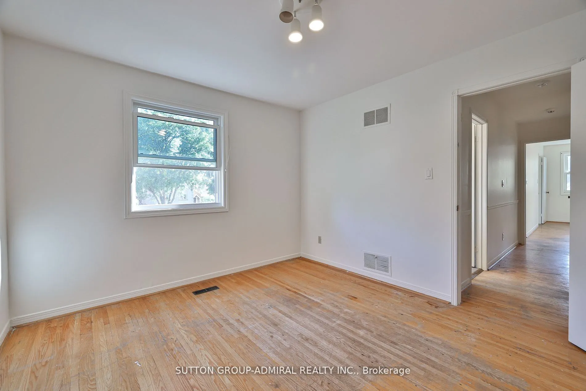 22 Cobblestone Drive