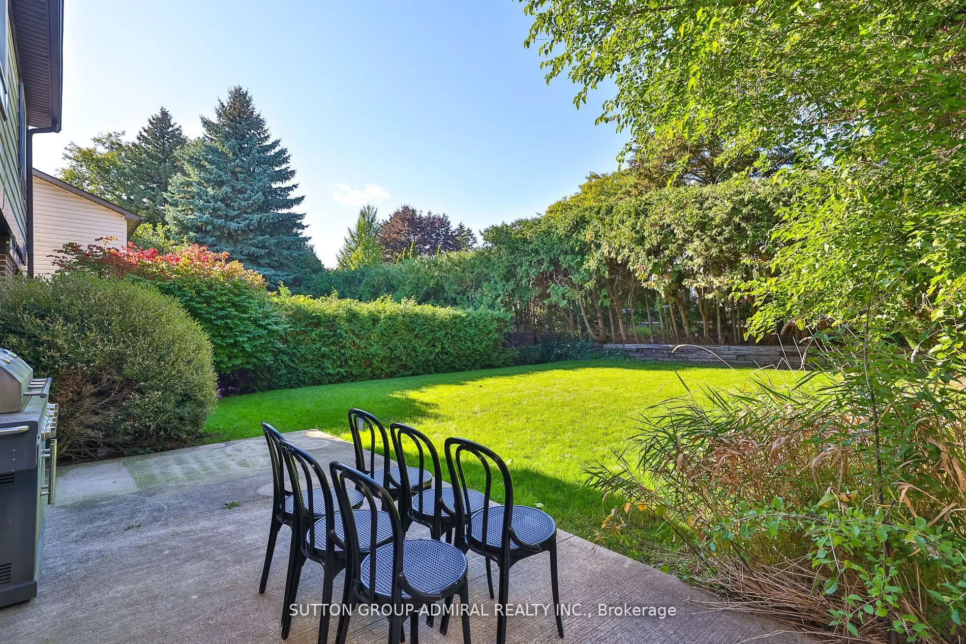 22 Cobblestone Drive