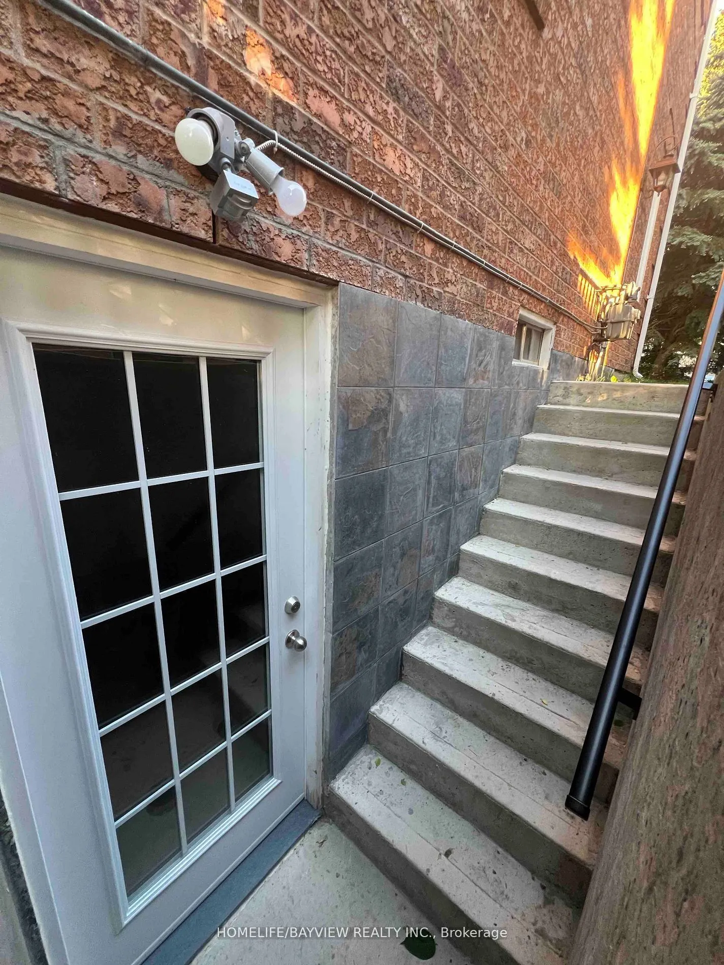 136 Pinnacle Trail, #Lower