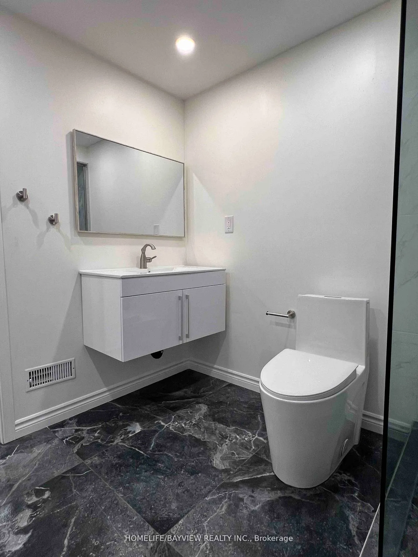 136 Pinnacle Trail, #Lower