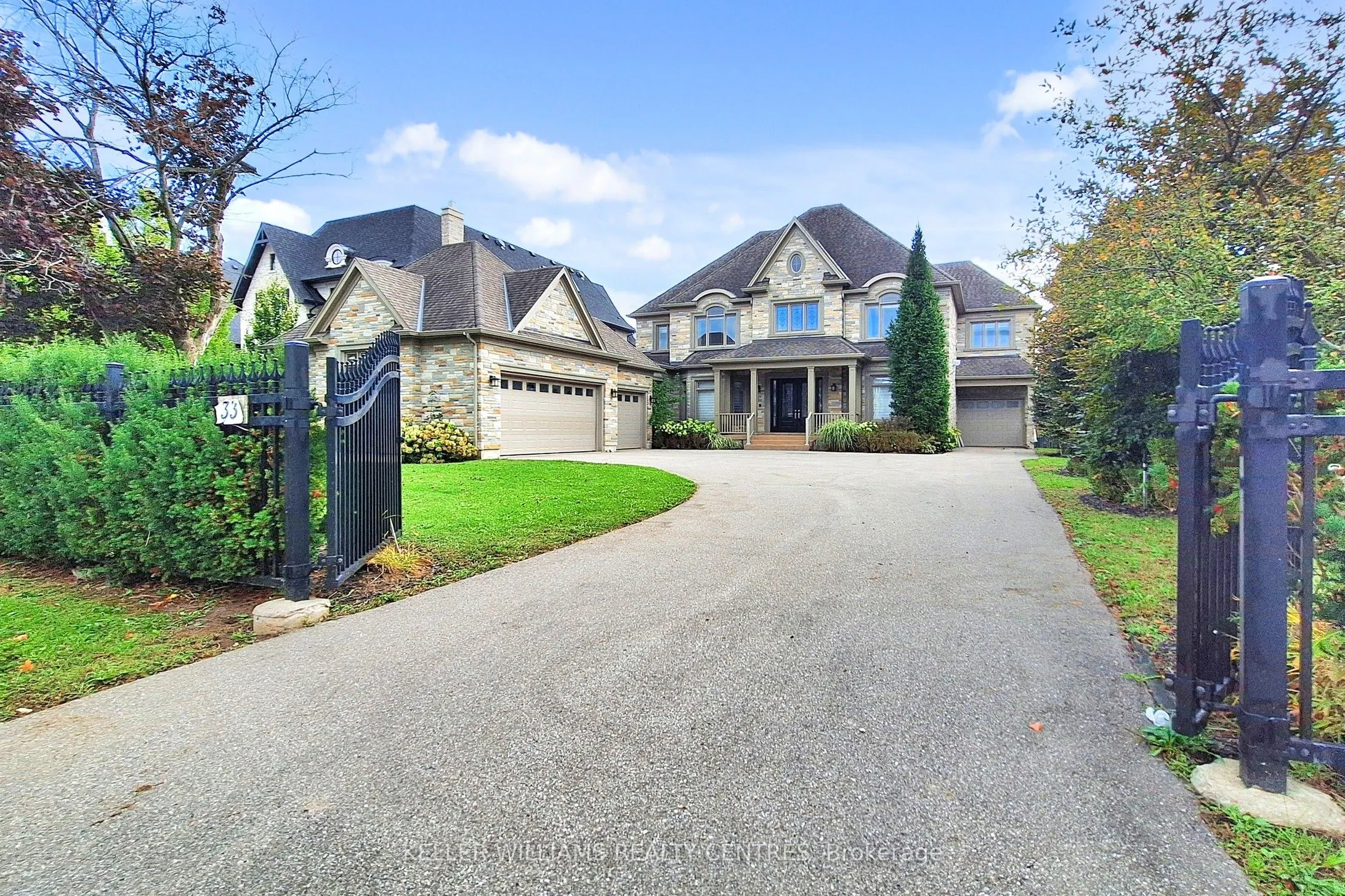33 Maple Grove Avenue