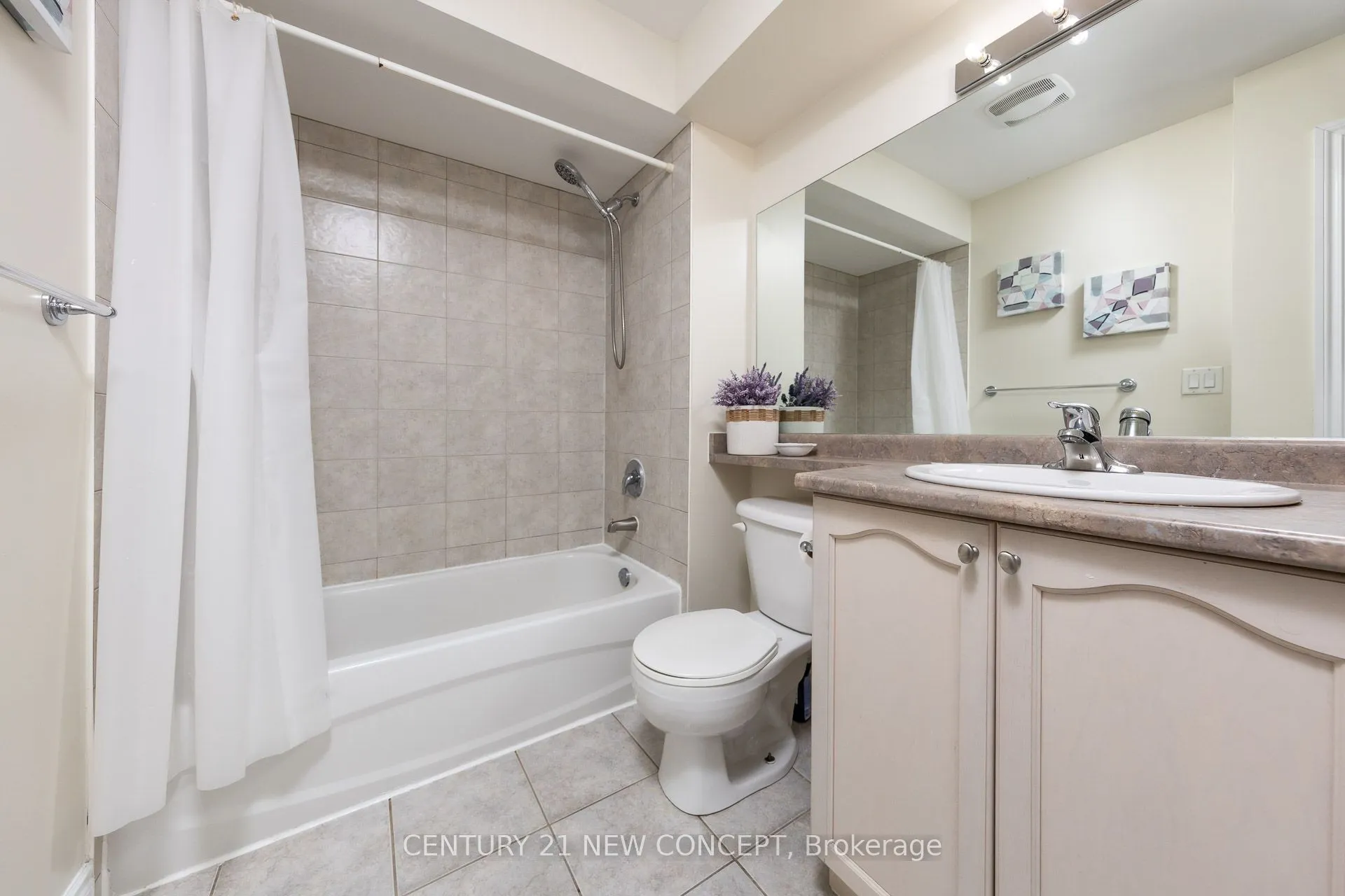 8 Brighton Place, #52