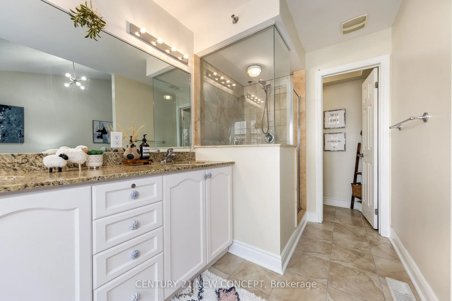 8 Brighton Place, #52