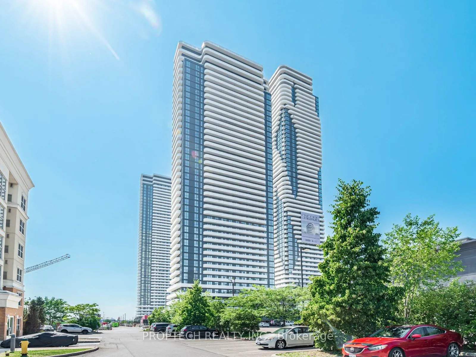 28 Interchange Way, #01