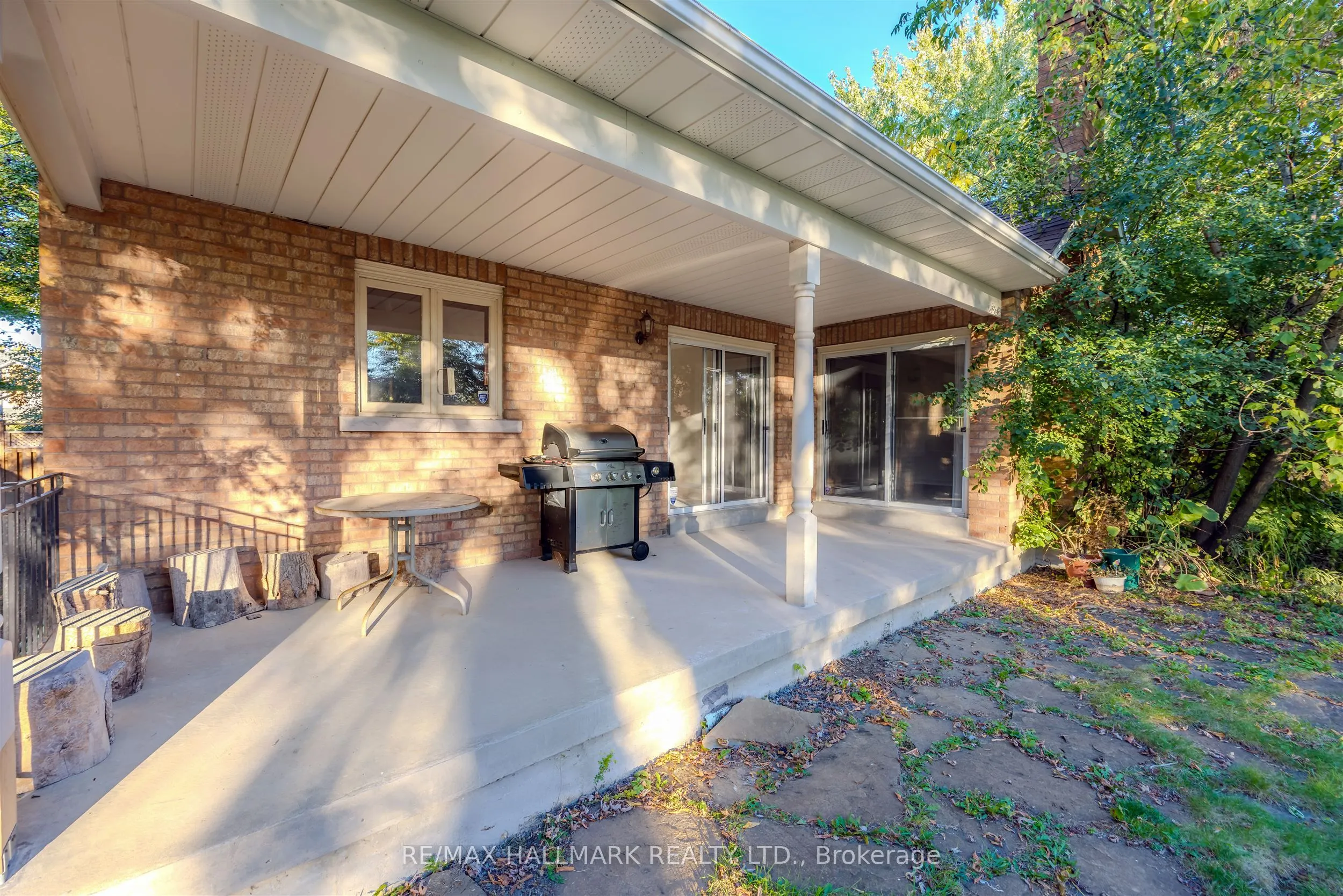 69 King's Cross Avenue