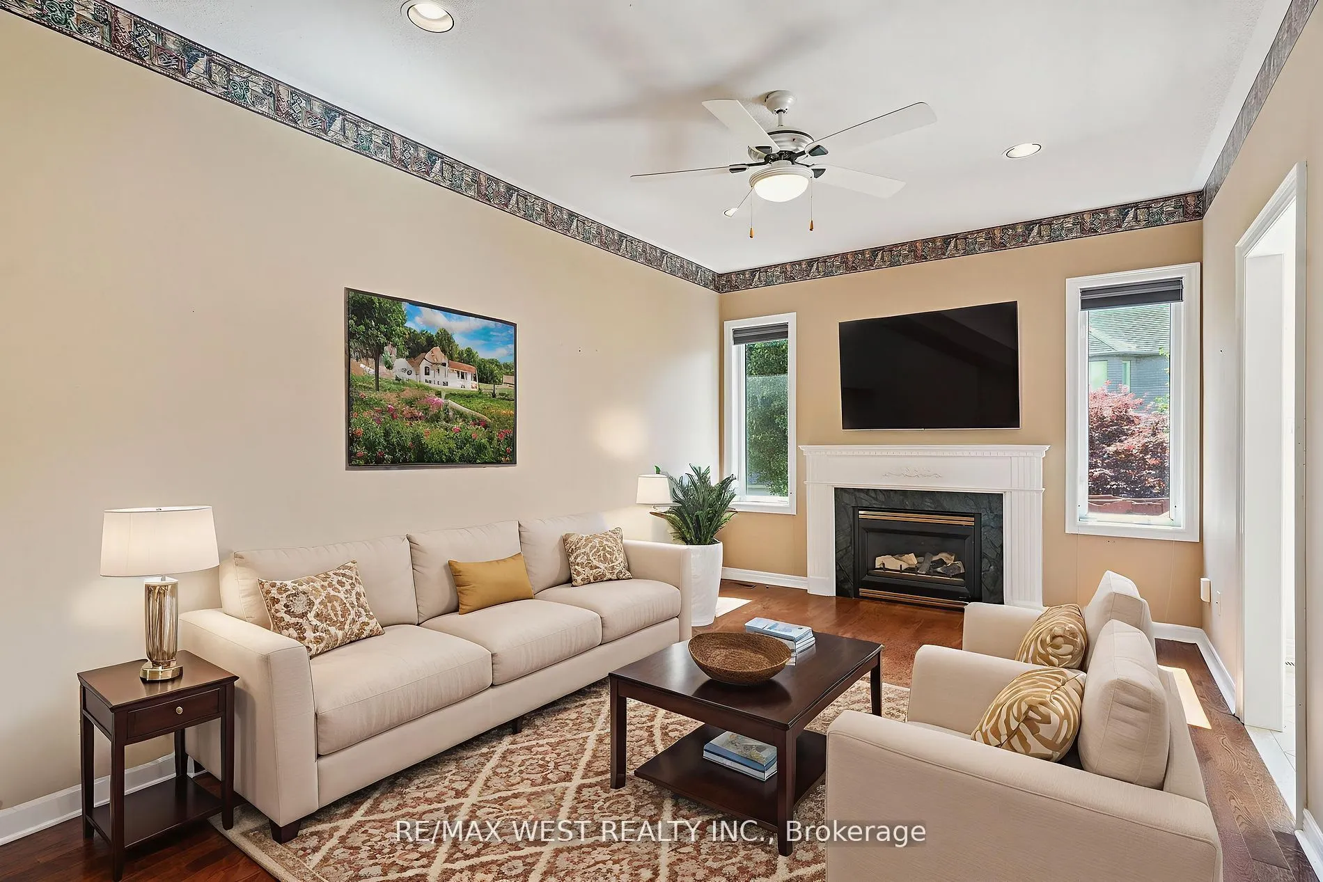42 Windrose Court