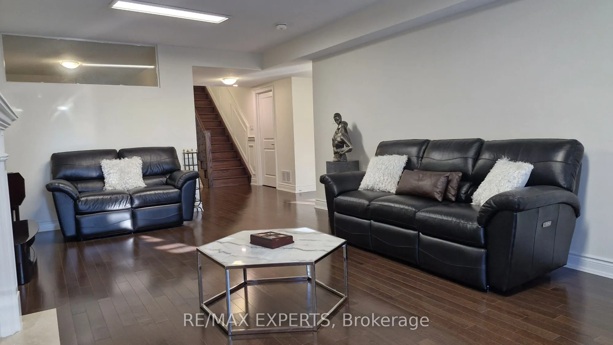 68 Summerhill Drive, #32