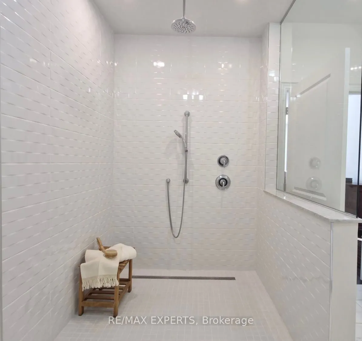 68 Summerhill Drive, #32