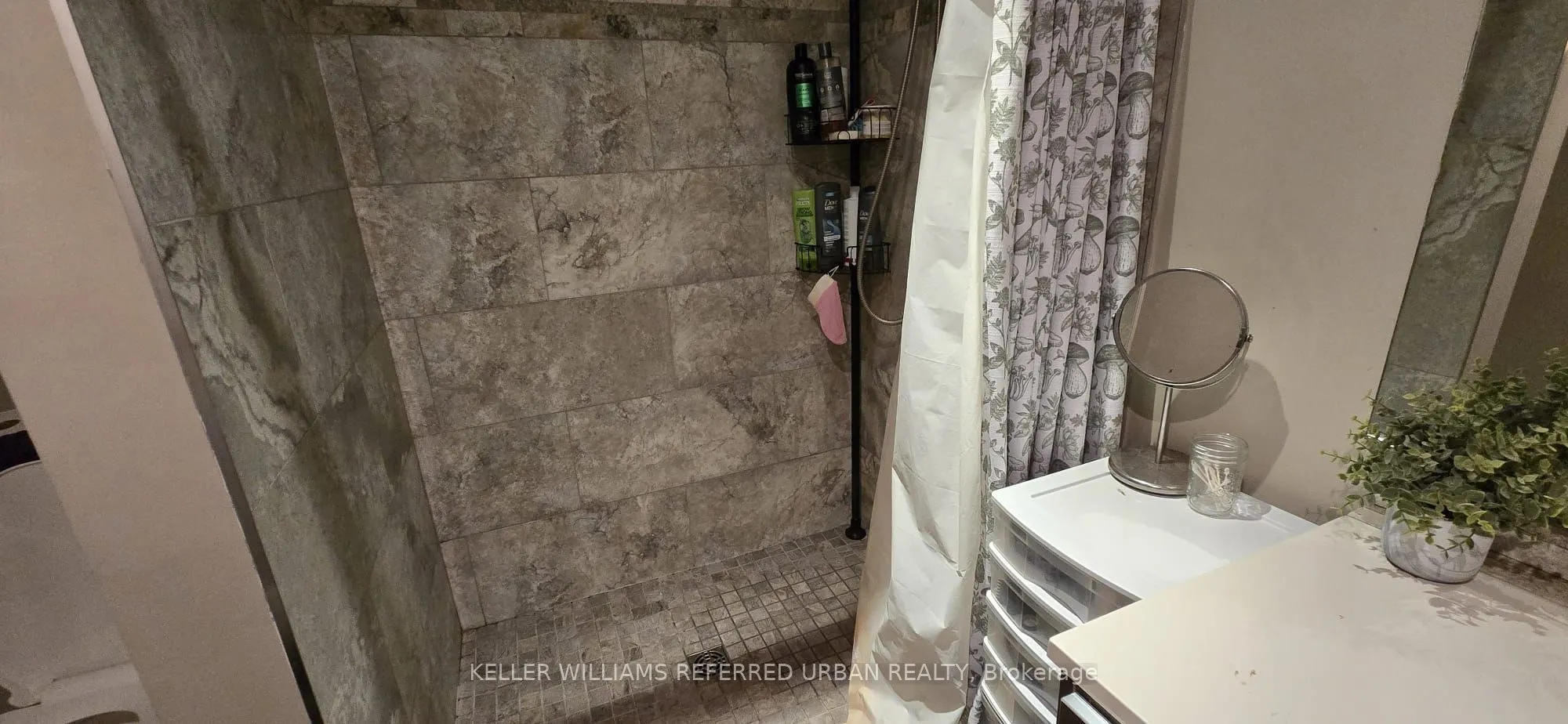 30 Collins Crescent, #Bsmt