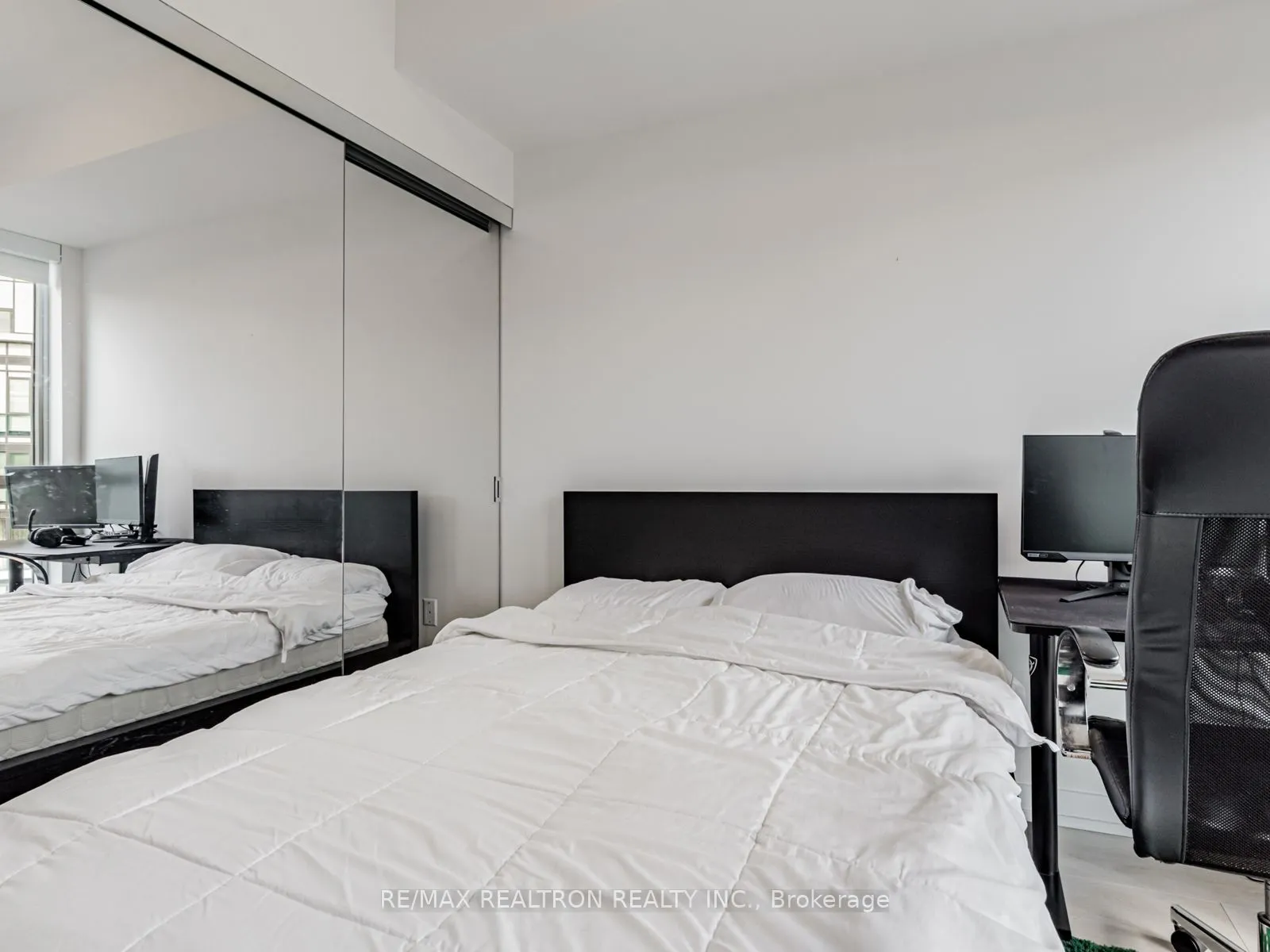 415 Sea Ray Avenue, #329