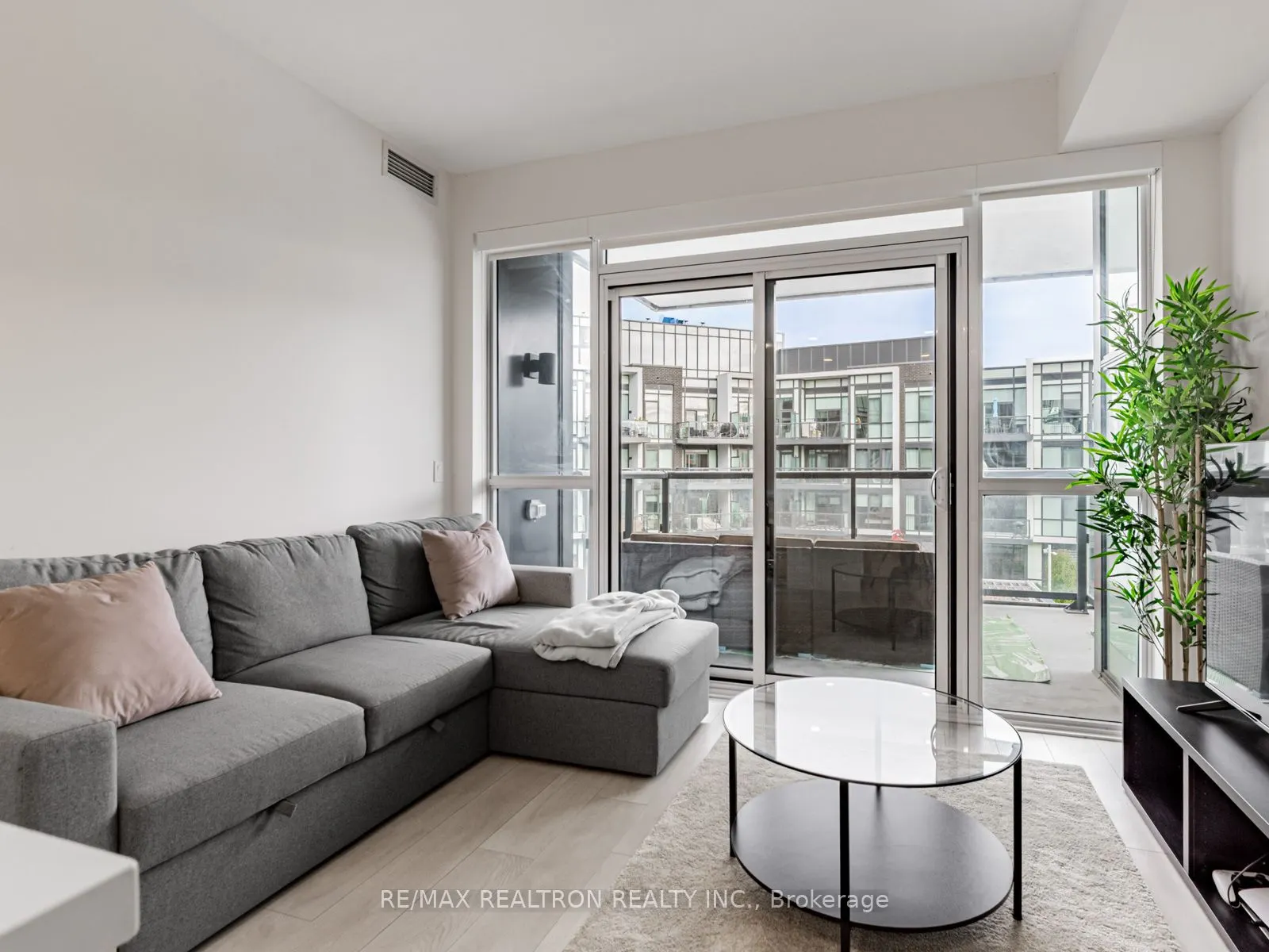 415 Sea Ray Avenue, #329