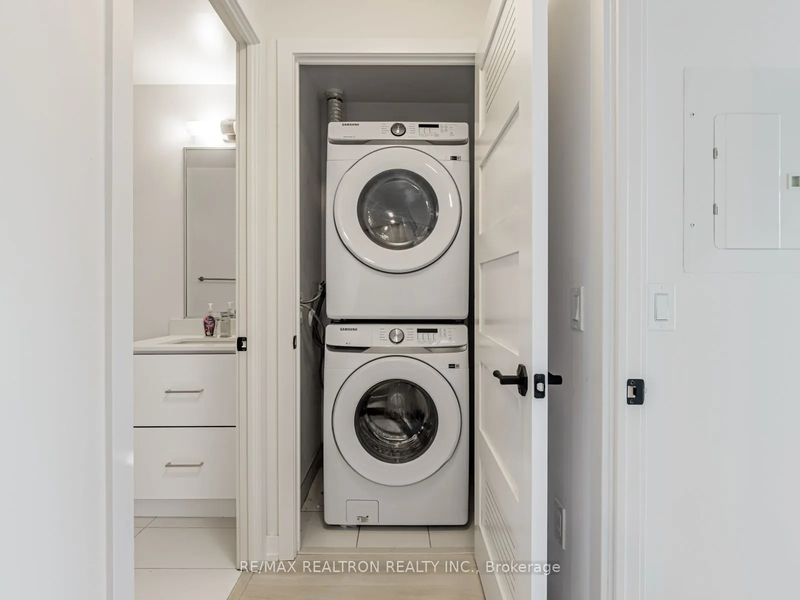 415 Sea Ray Avenue, #329