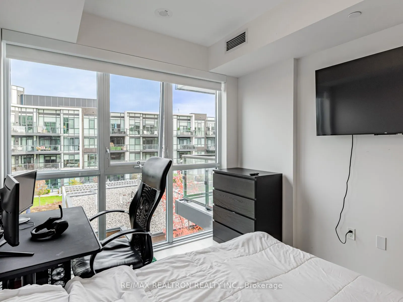 415 Sea Ray Avenue, #329