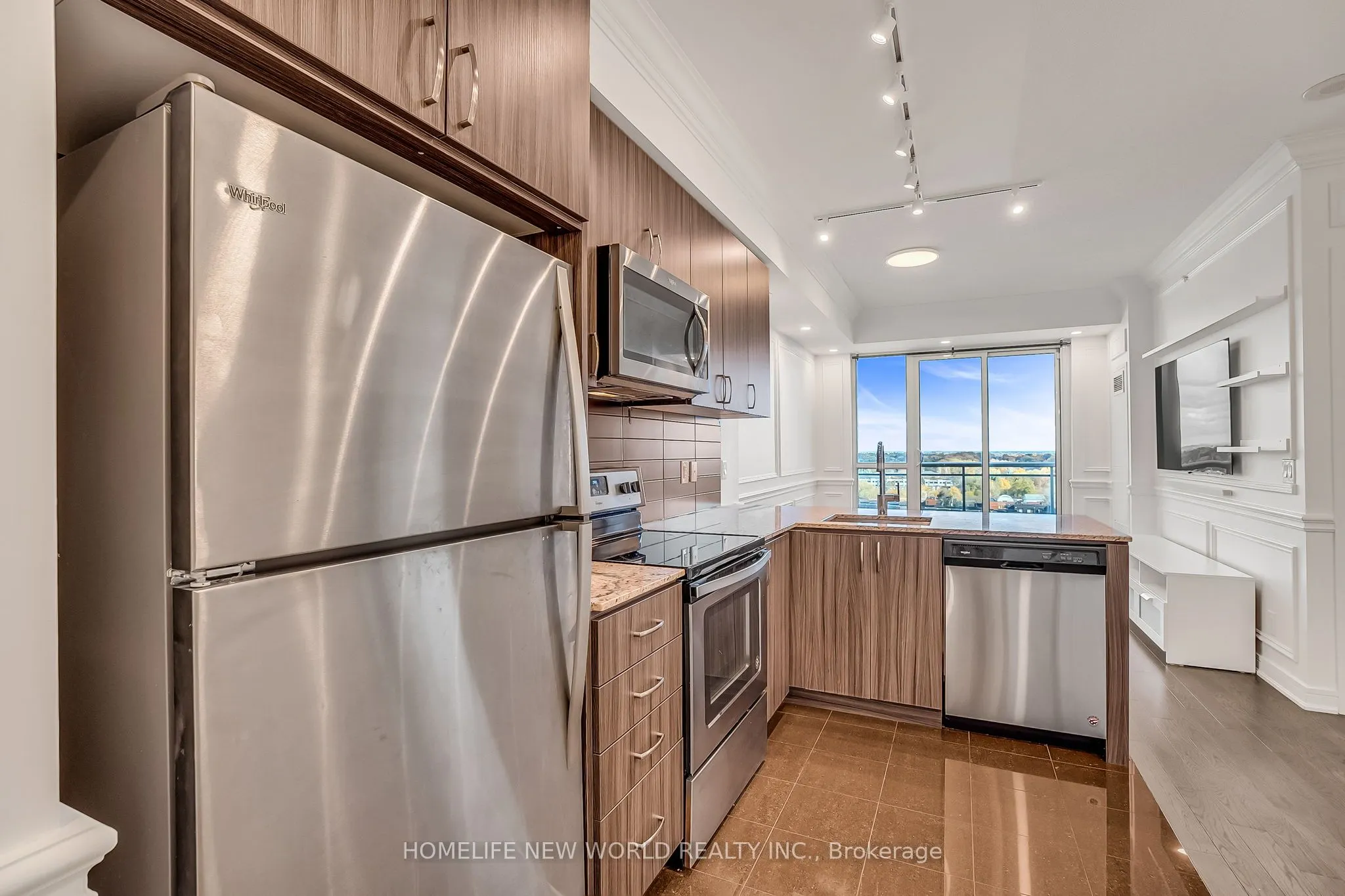 9205 Yonge Street, #1004