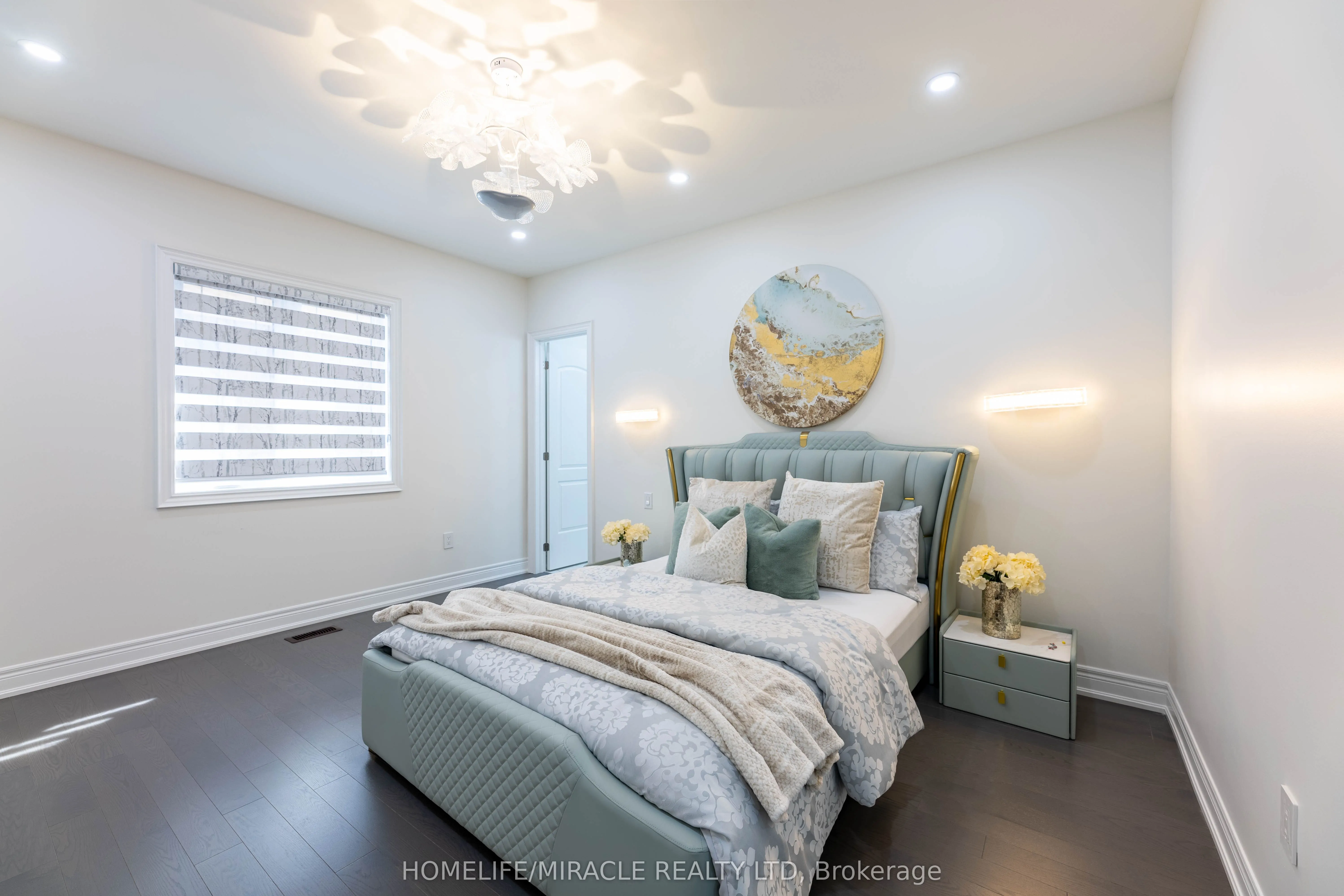92 APPLEYARD Avenue