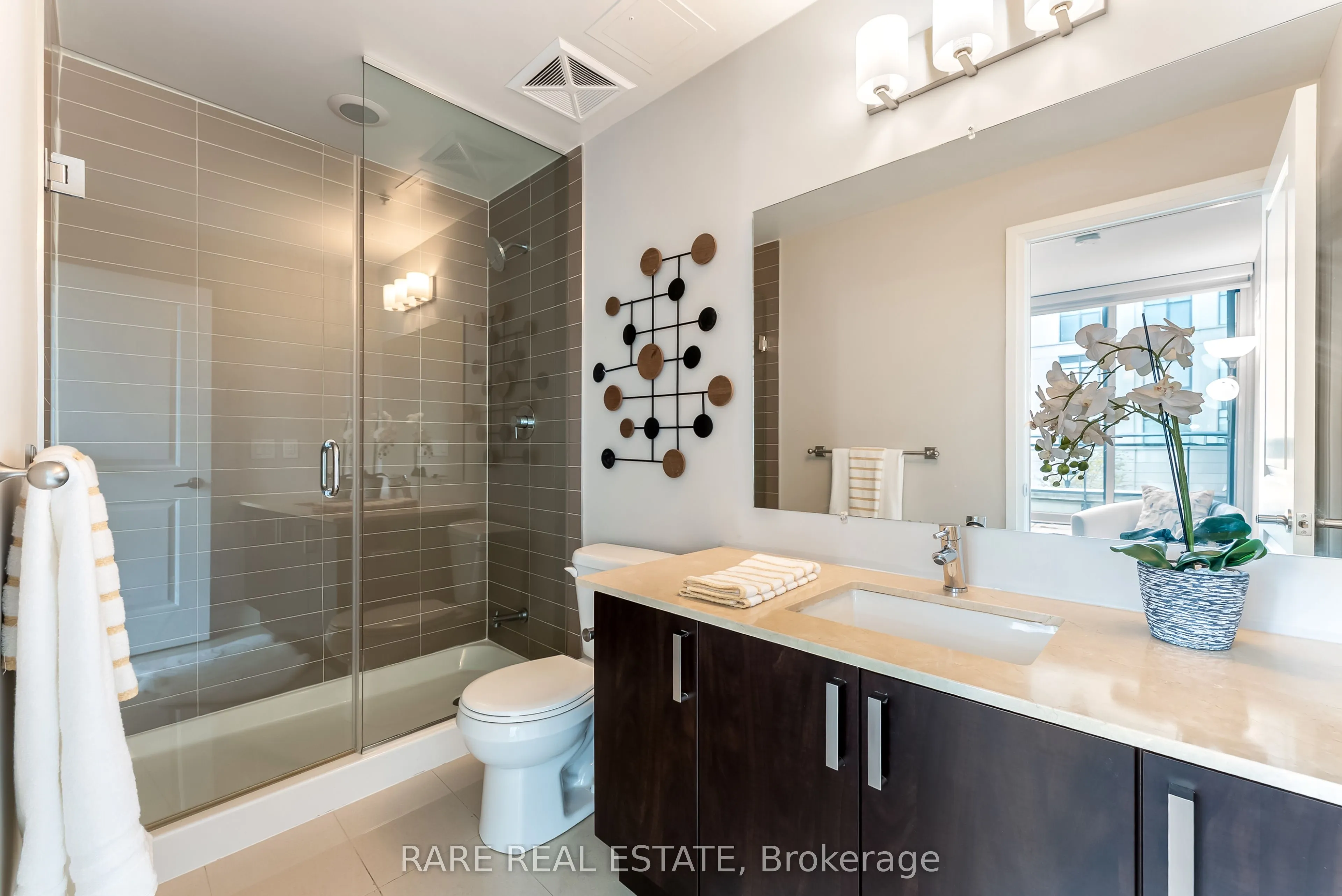 24 WOODSTREAM Boulevard, #118