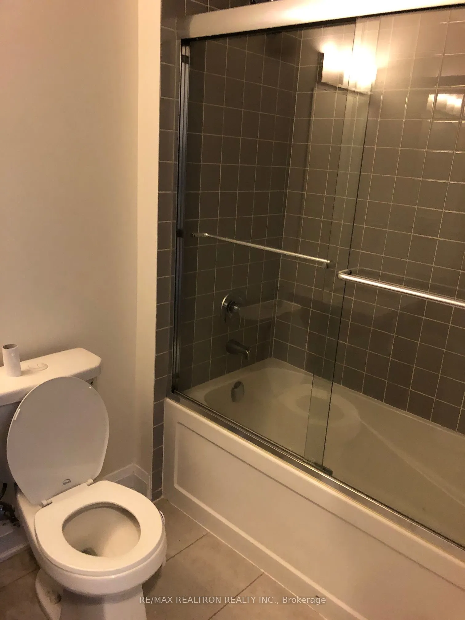 8763 Bayview Avenue, #218