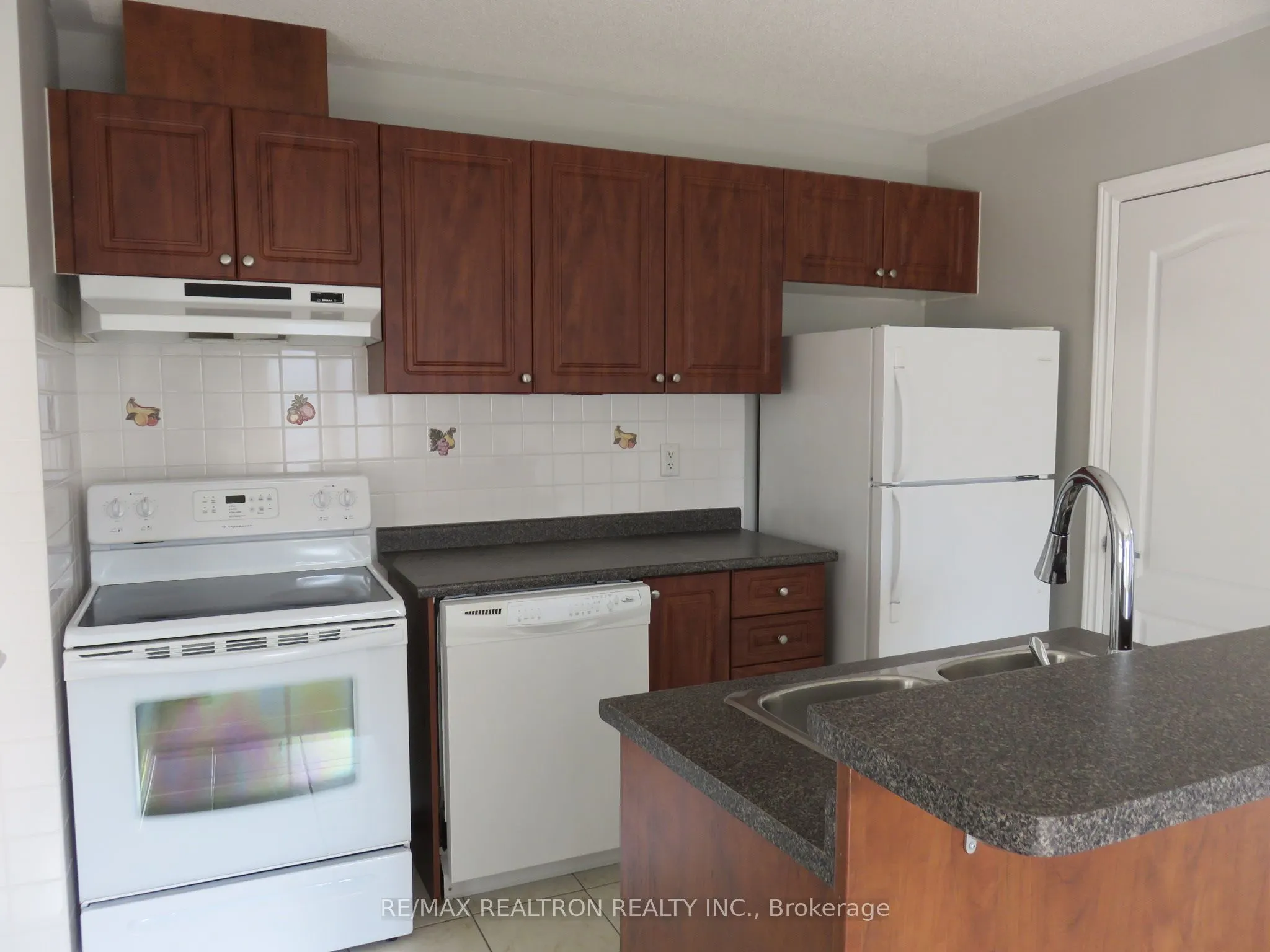 617 Country Glen Road, #Coach House