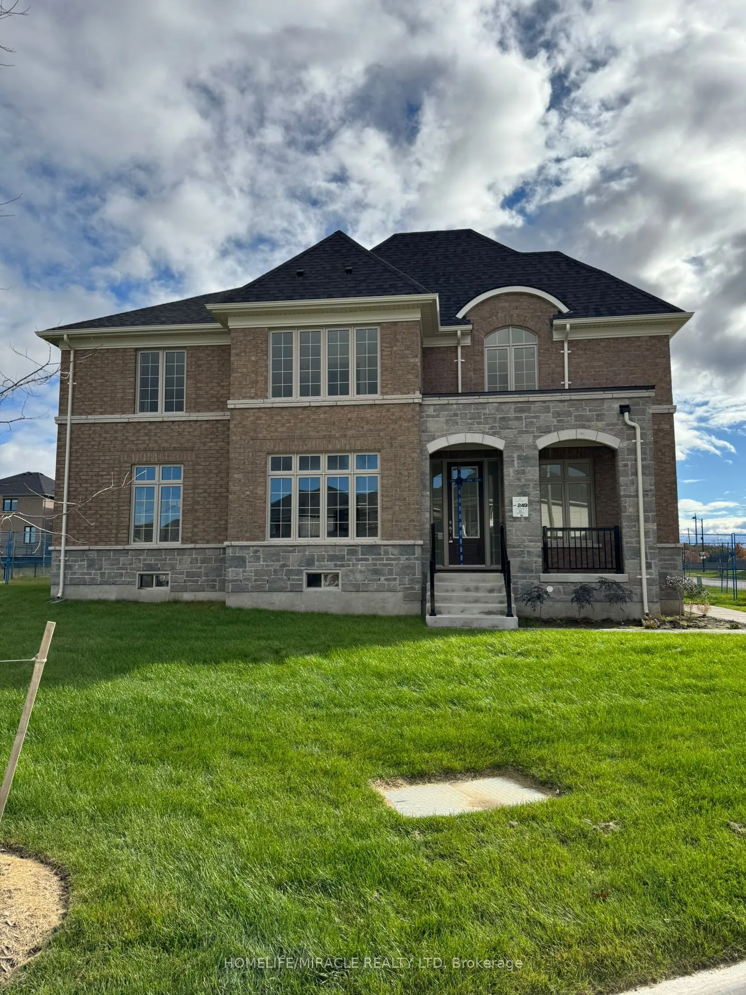 11 Cranes Heights