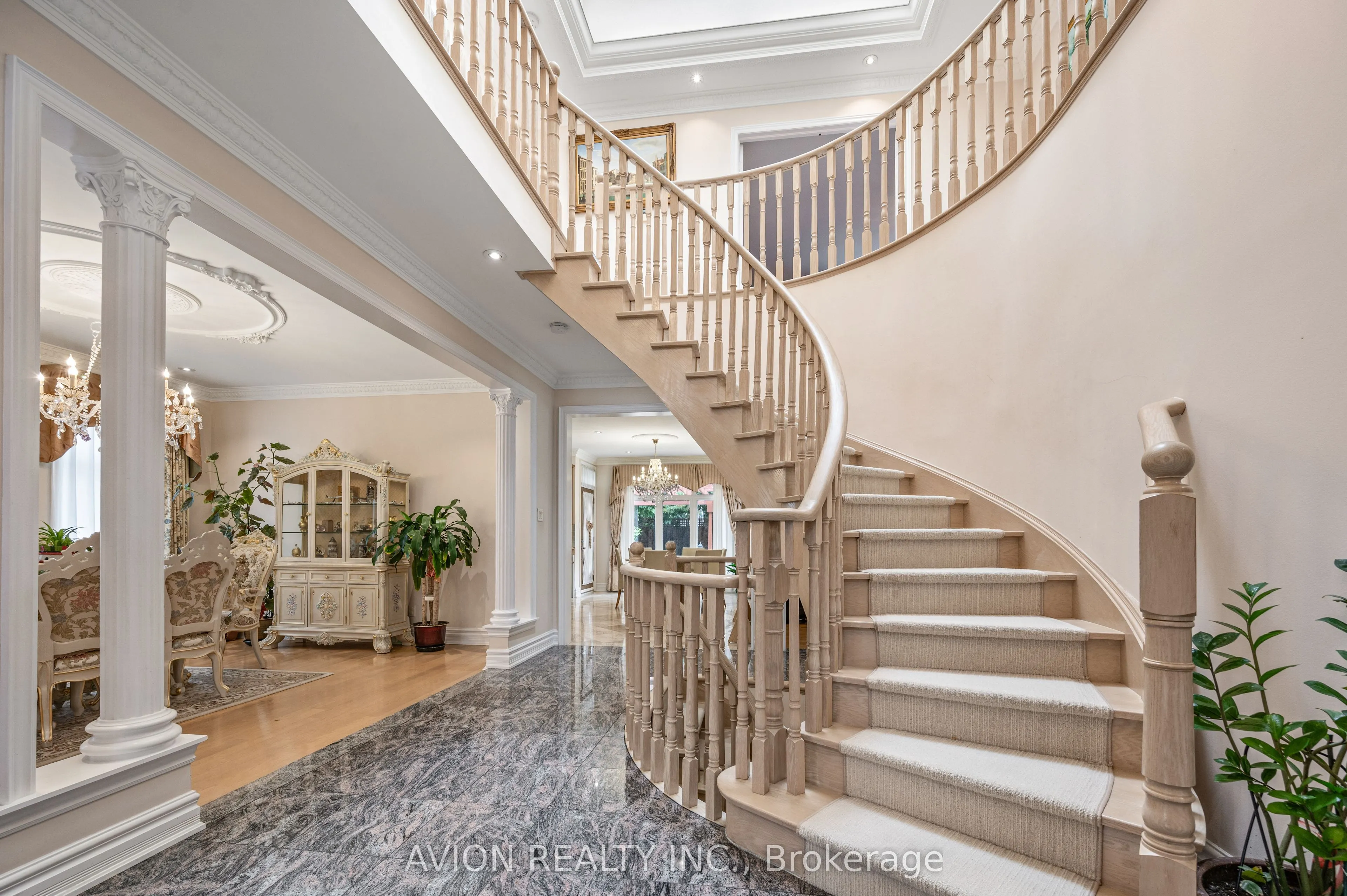 55 Frybrook Crescent
