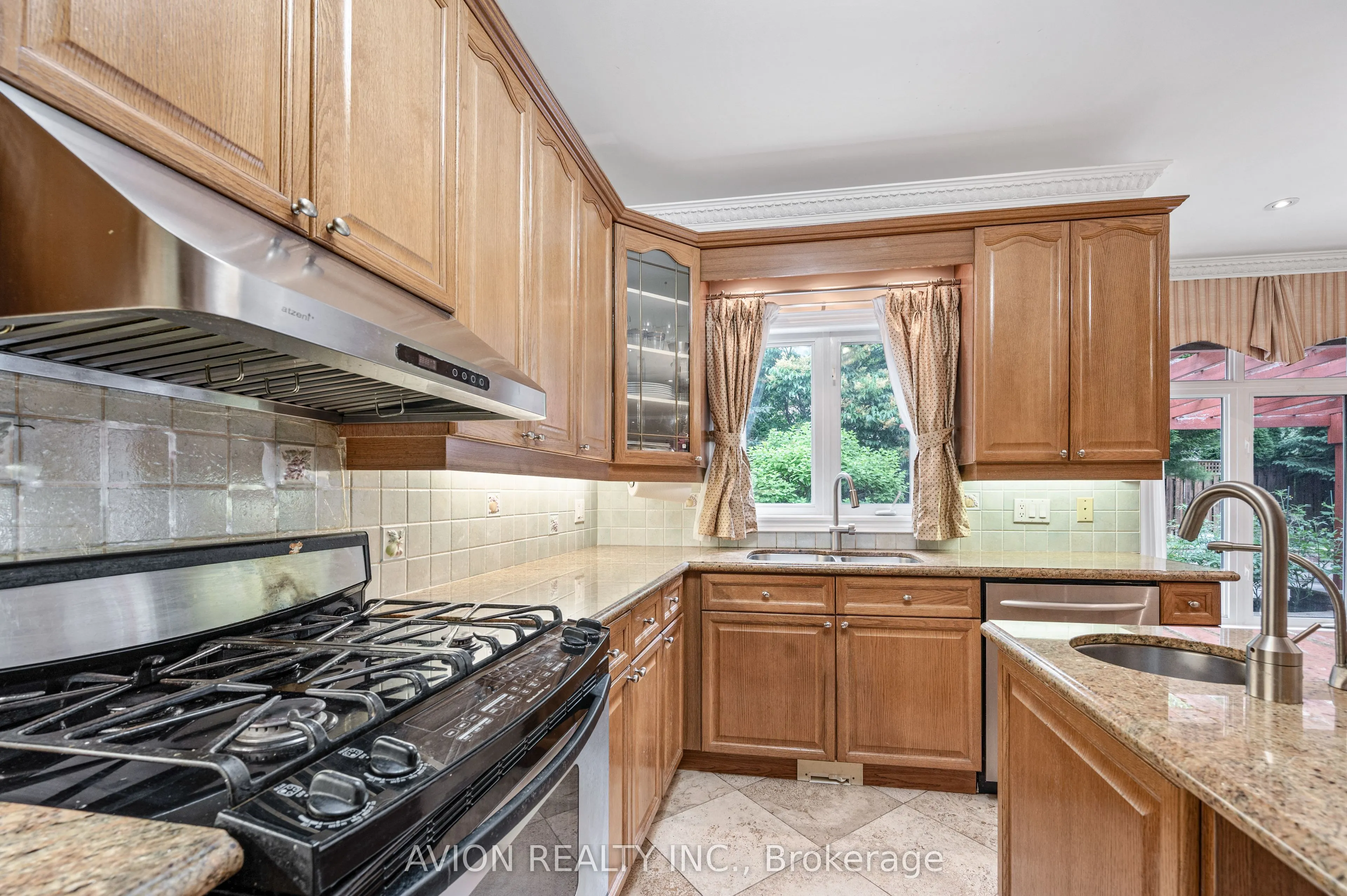55 Frybrook Crescent
