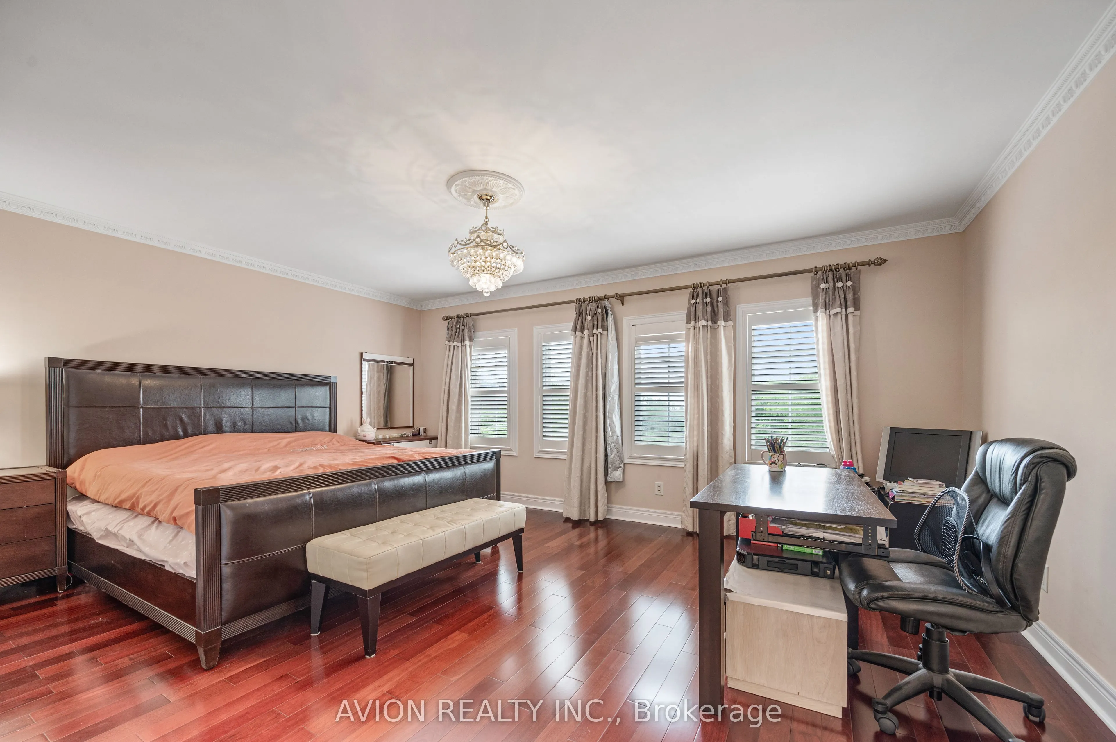 55 Frybrook Crescent