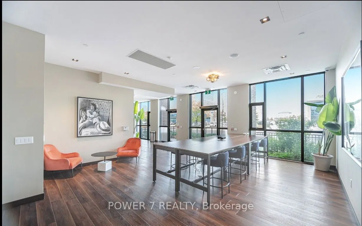 10 Honeycrisp Crescent, #1516