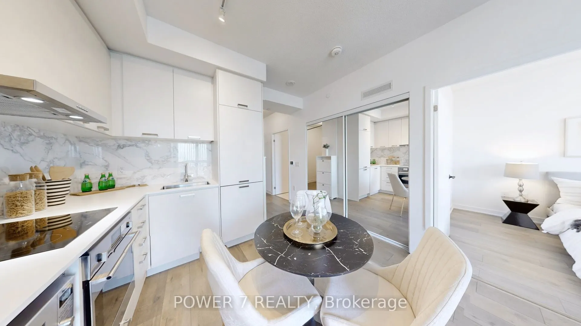 10 Honeycrisp Crescent, #1516