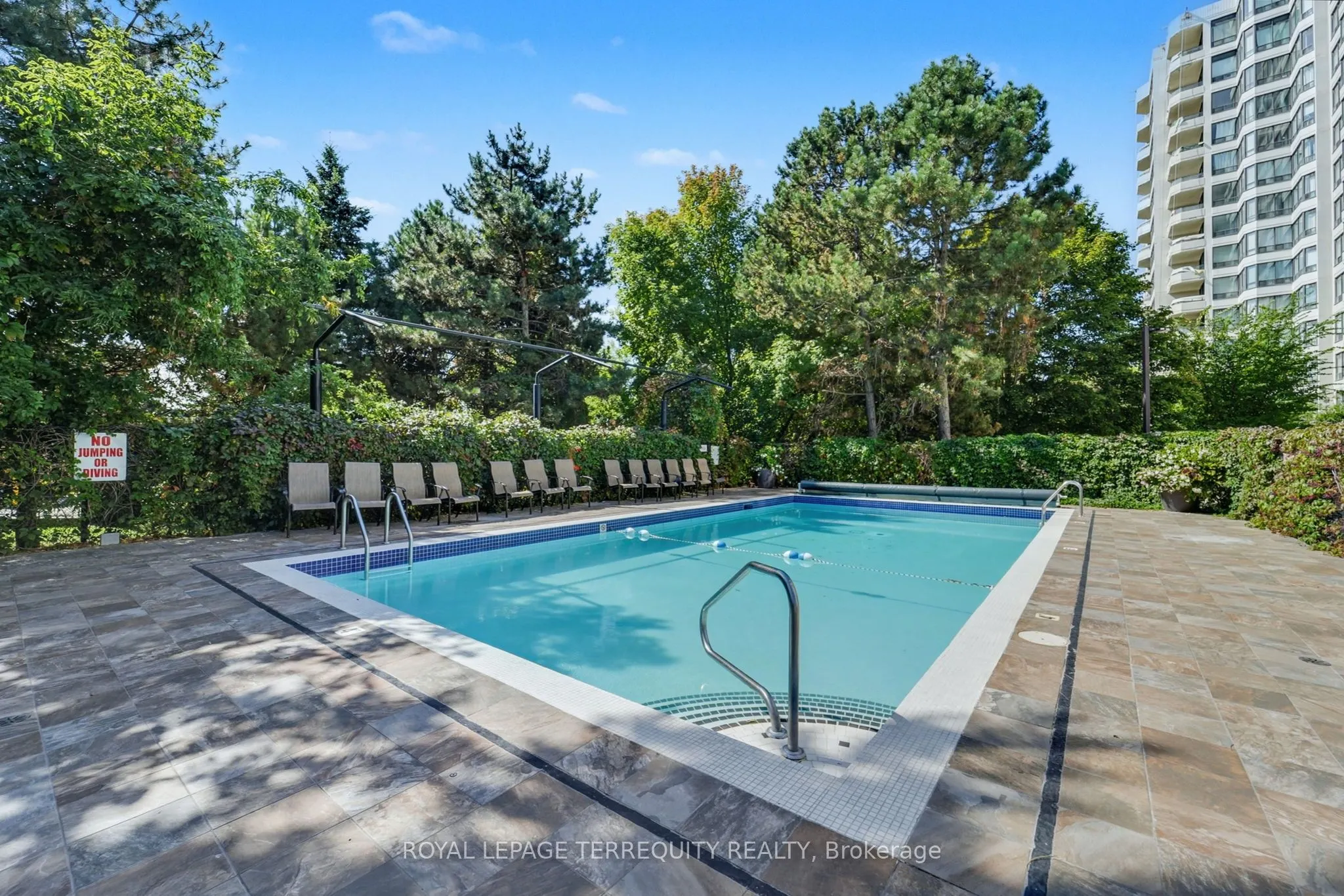 8501 Bayview Avenue, #710