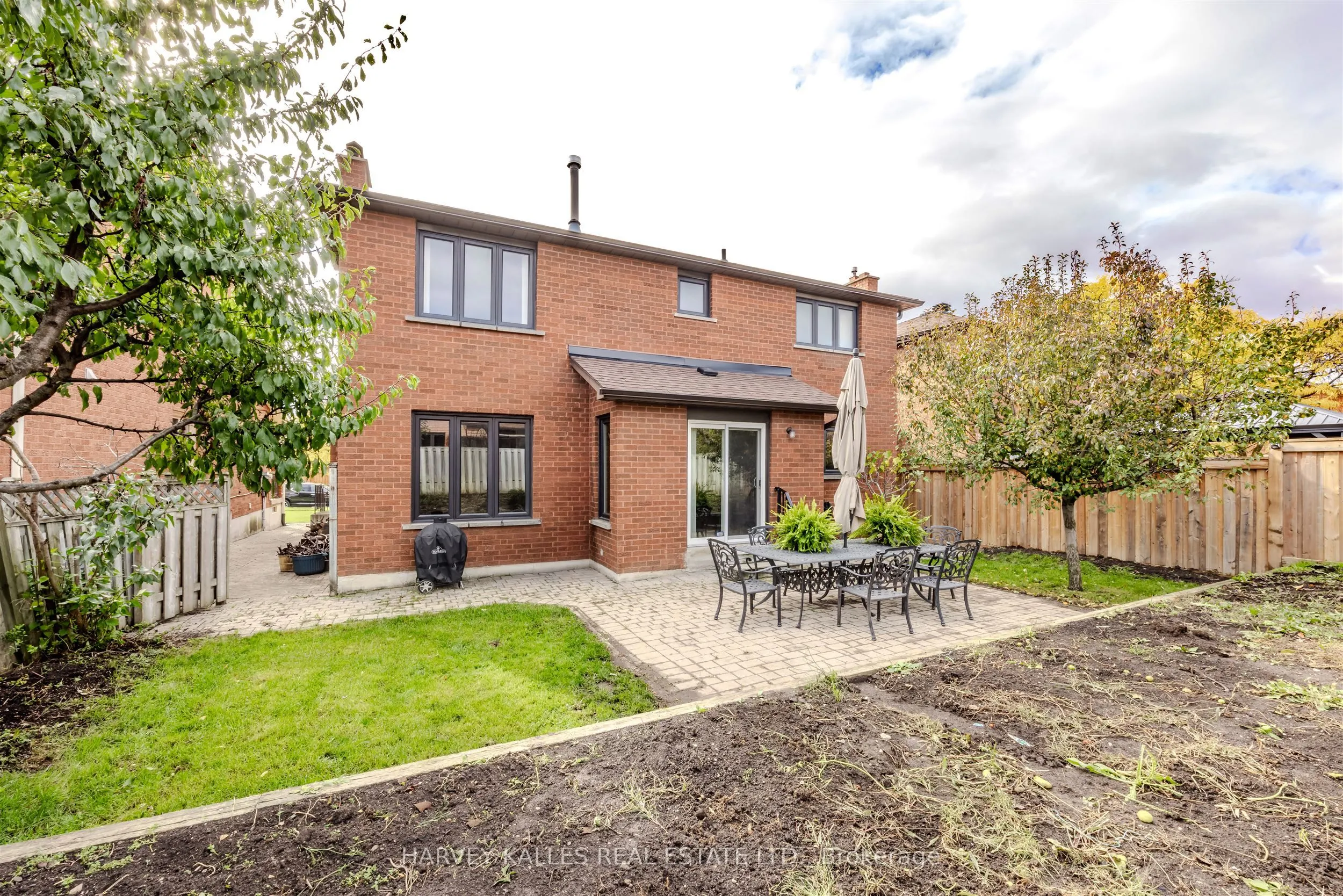 113 Cabaletta Crescent