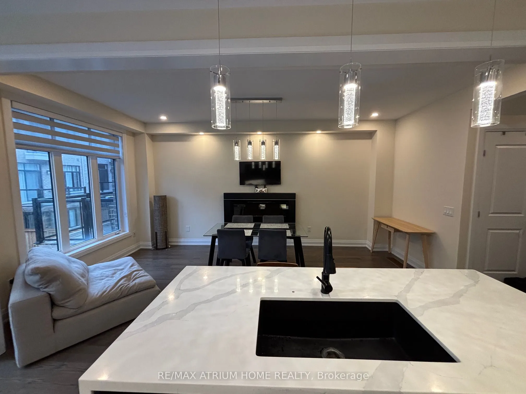 31 Duncombe Lane