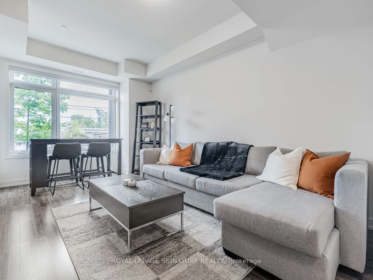 370C Red Maple Road, #77
