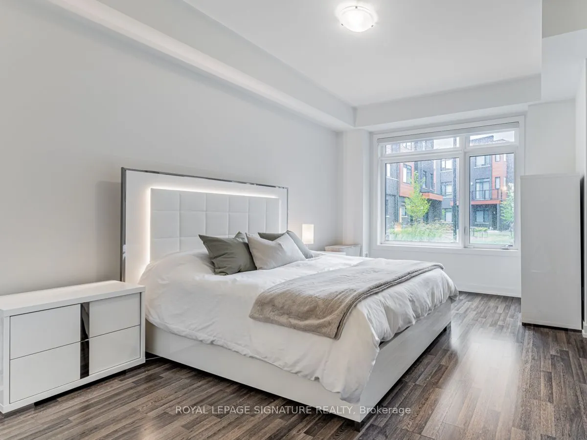 370C Red Maple Road, #77