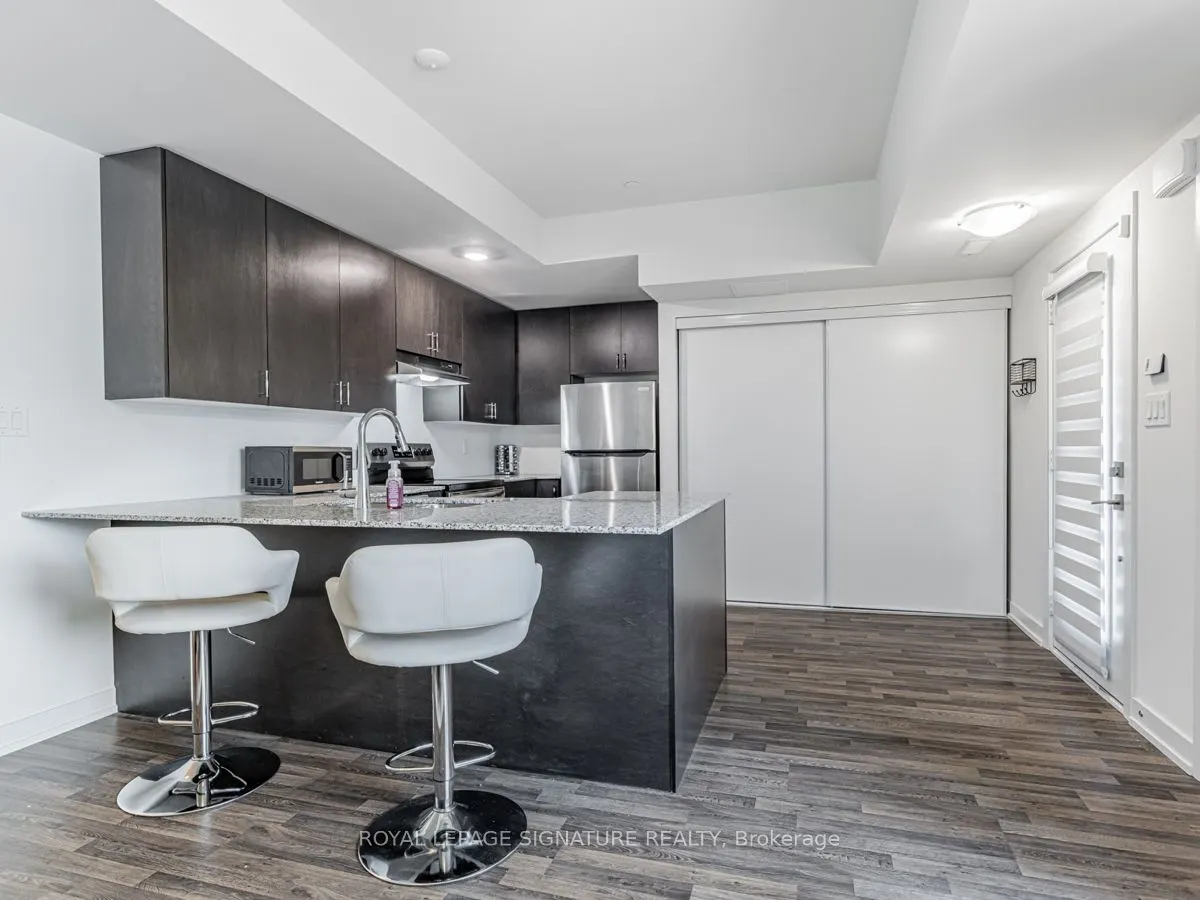 370C Red Maple Road, #77