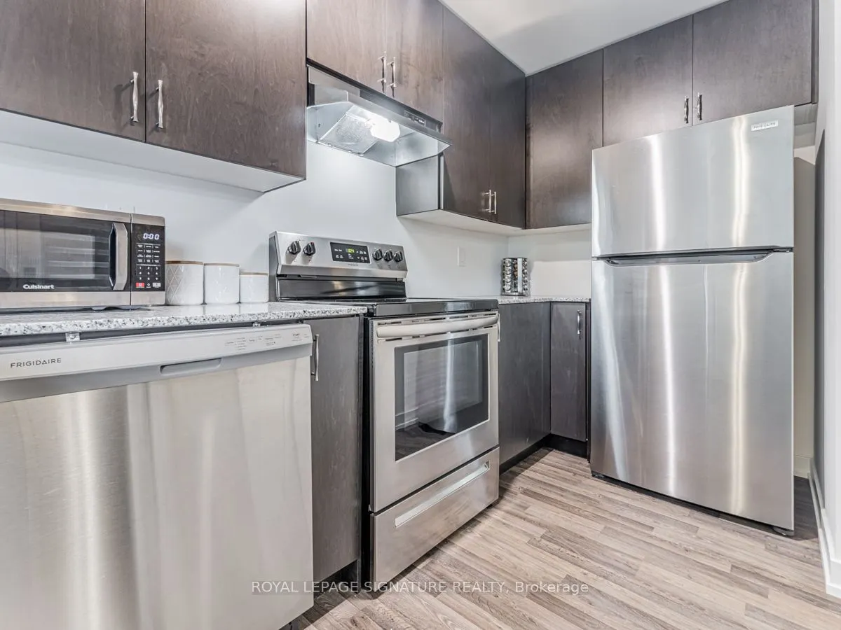 370C Red Maple Road, #77