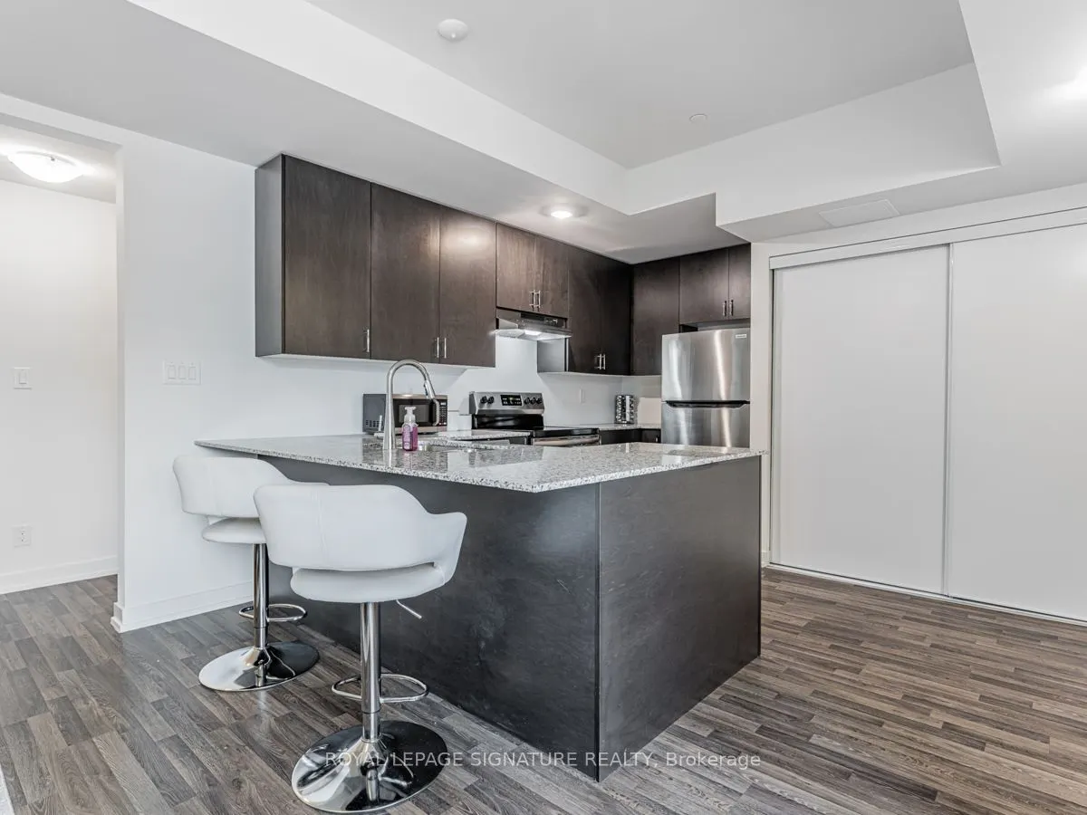 370C Red Maple Road, #77