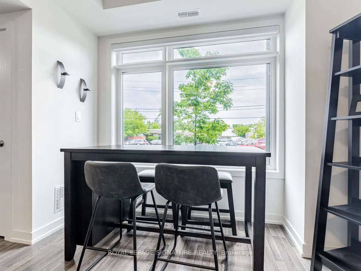 370C Red Maple Road, #77