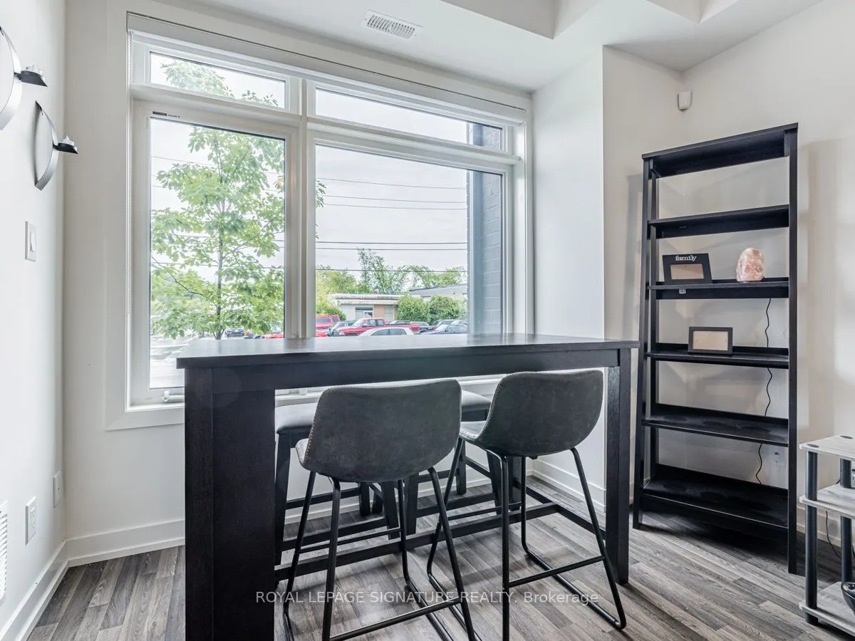 370C Red Maple Road, #77