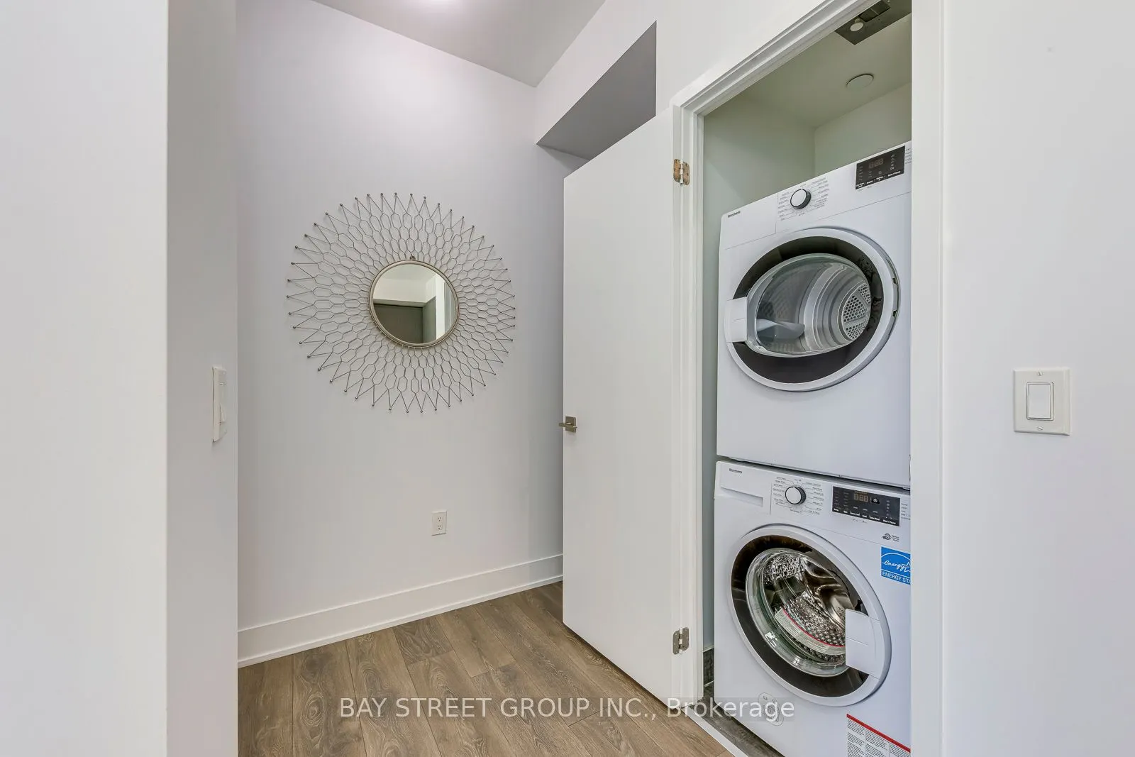 2908 Highway 7 Road, #2502