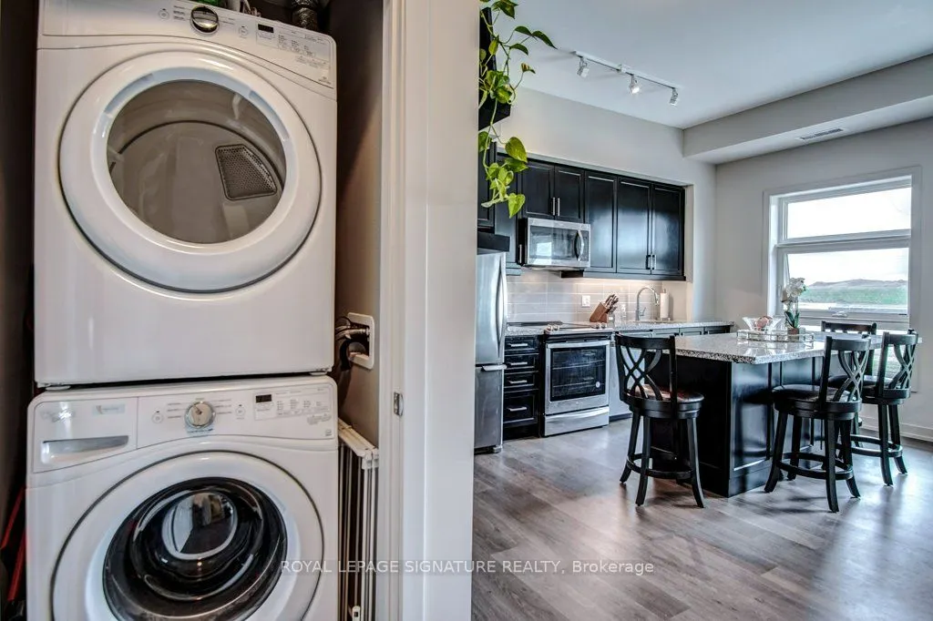 555 William Graham Drive, #422