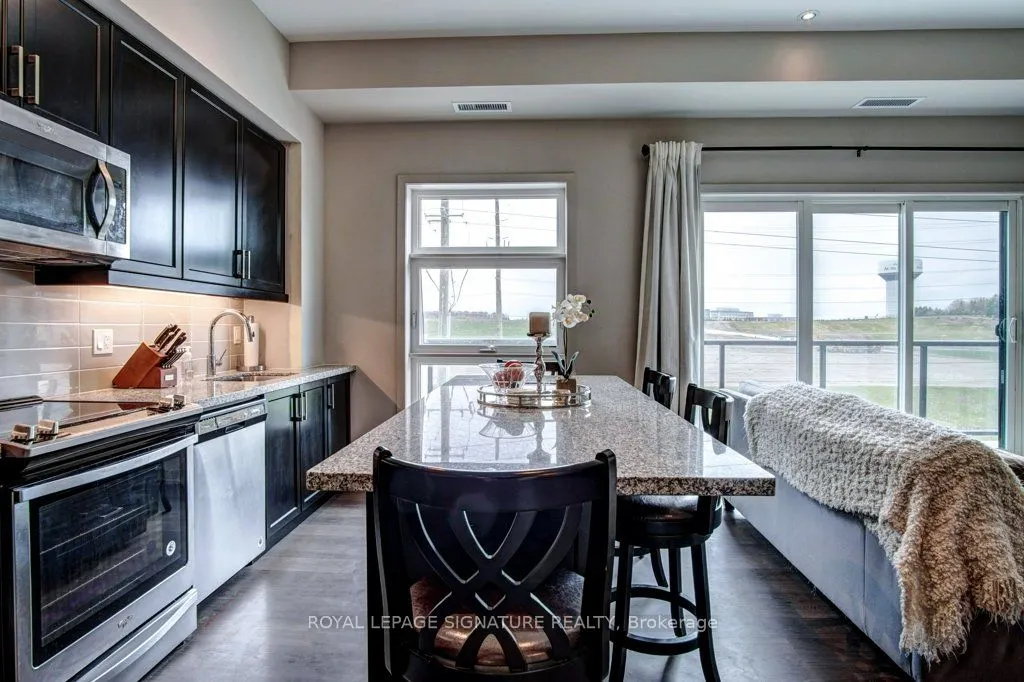 555 William Graham Drive, #422