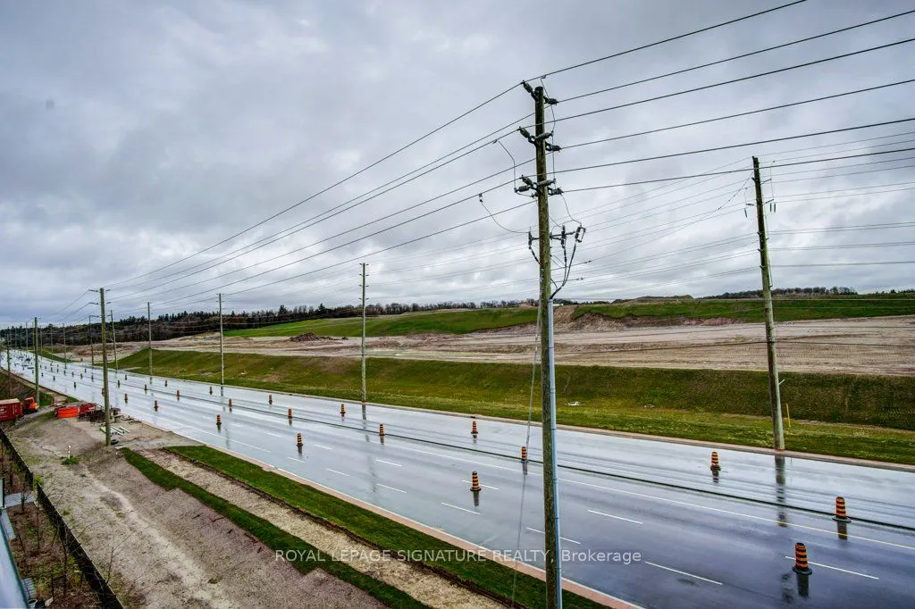 555 William Graham Drive, #422