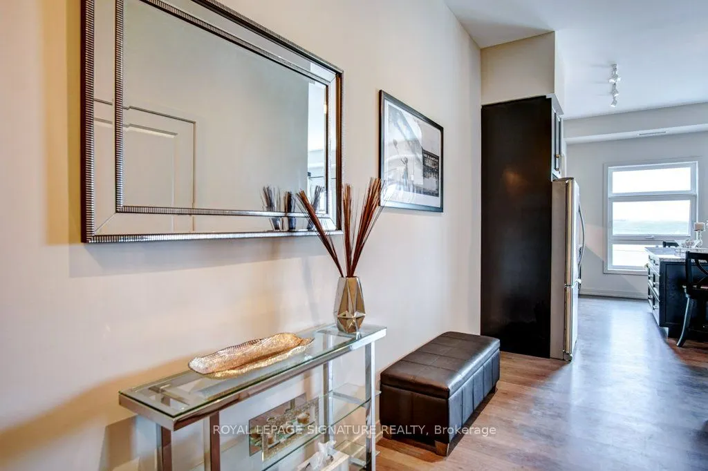 555 William Graham Drive, #422