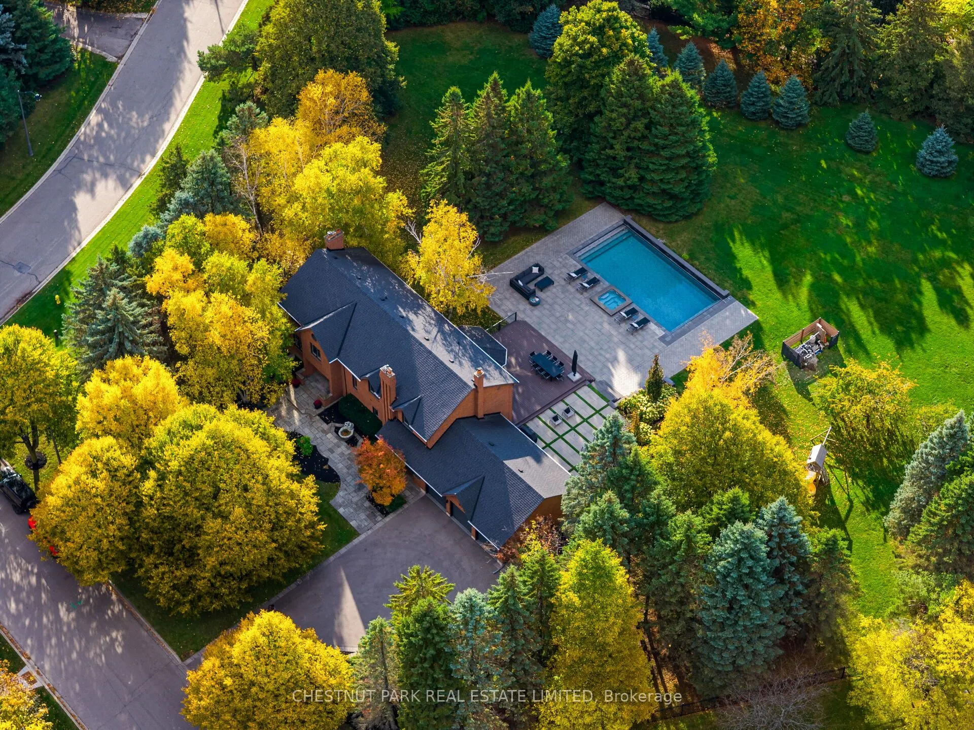 20 Fenyrose Crescent