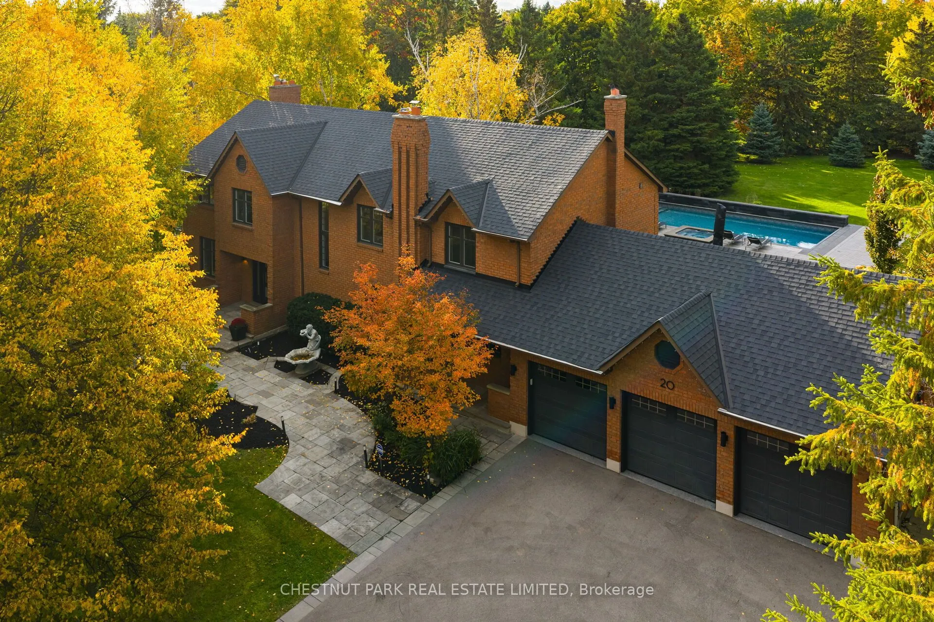 20 Fenyrose Crescent