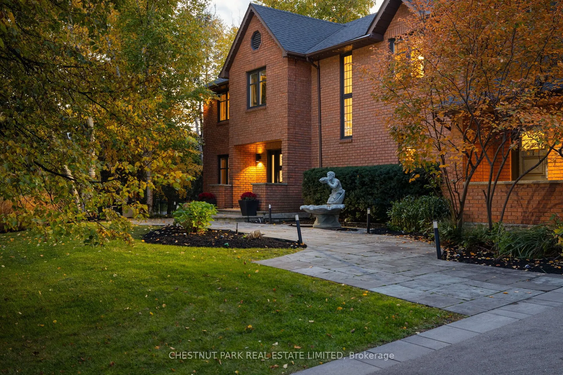 20 Fenyrose Crescent