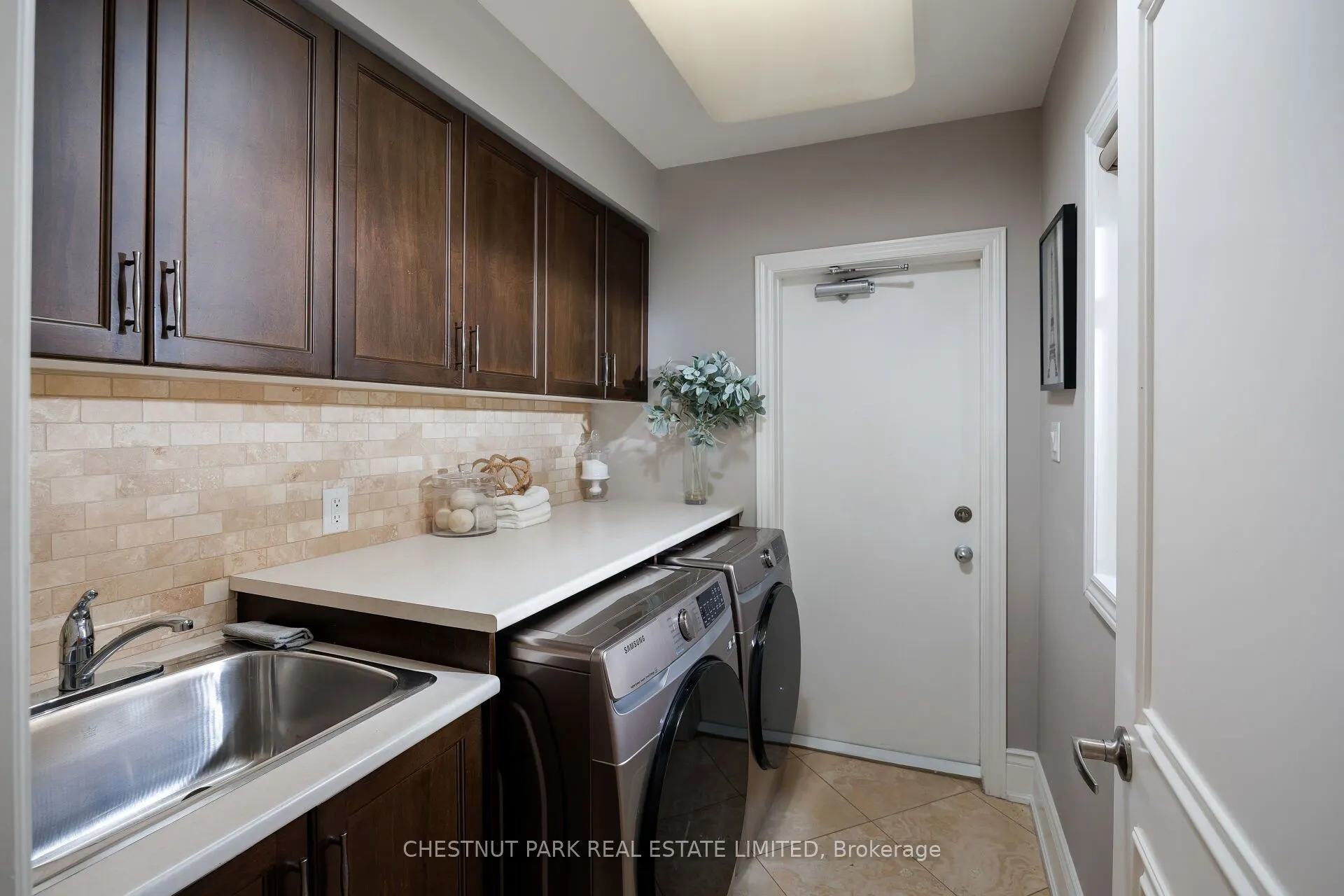 20 Fenyrose Crescent